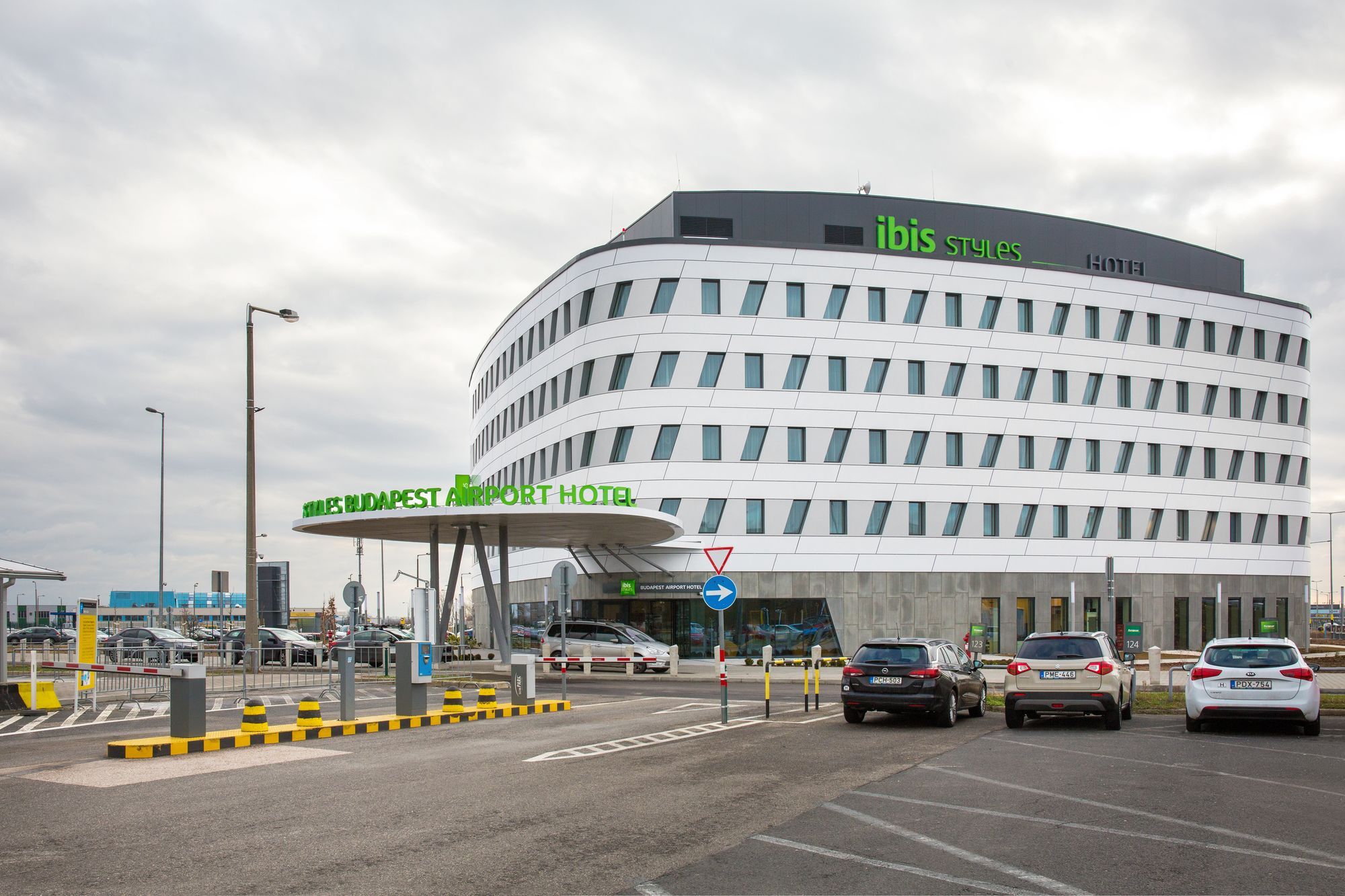 Ibis Styles Budapest Airport Hotel Vecses Exterior photo